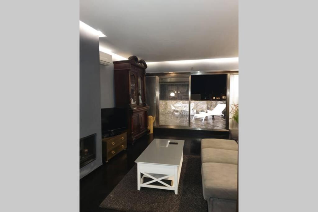 Atico Singular En El Centro Historico. Apartment เฮน ภายนอก รูปภาพ
