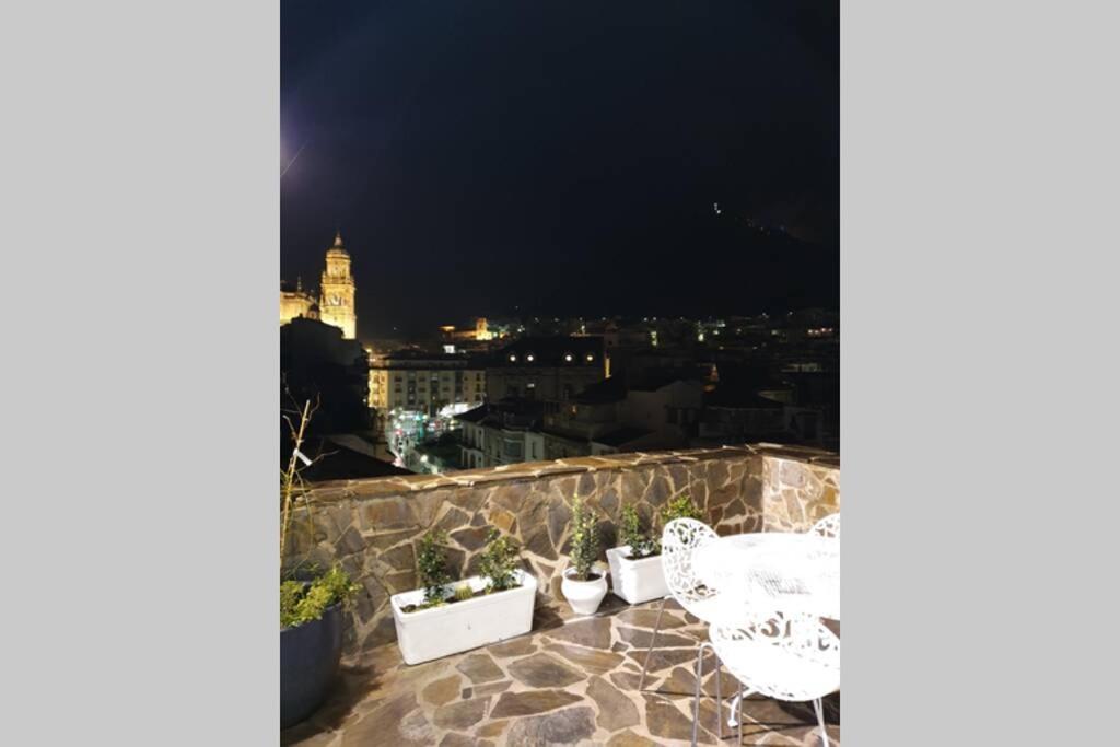 Atico Singular En El Centro Historico. Apartment เฮน ภายนอก รูปภาพ