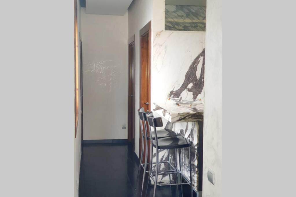 Atico Singular En El Centro Historico. Apartment เฮน ภายนอก รูปภาพ